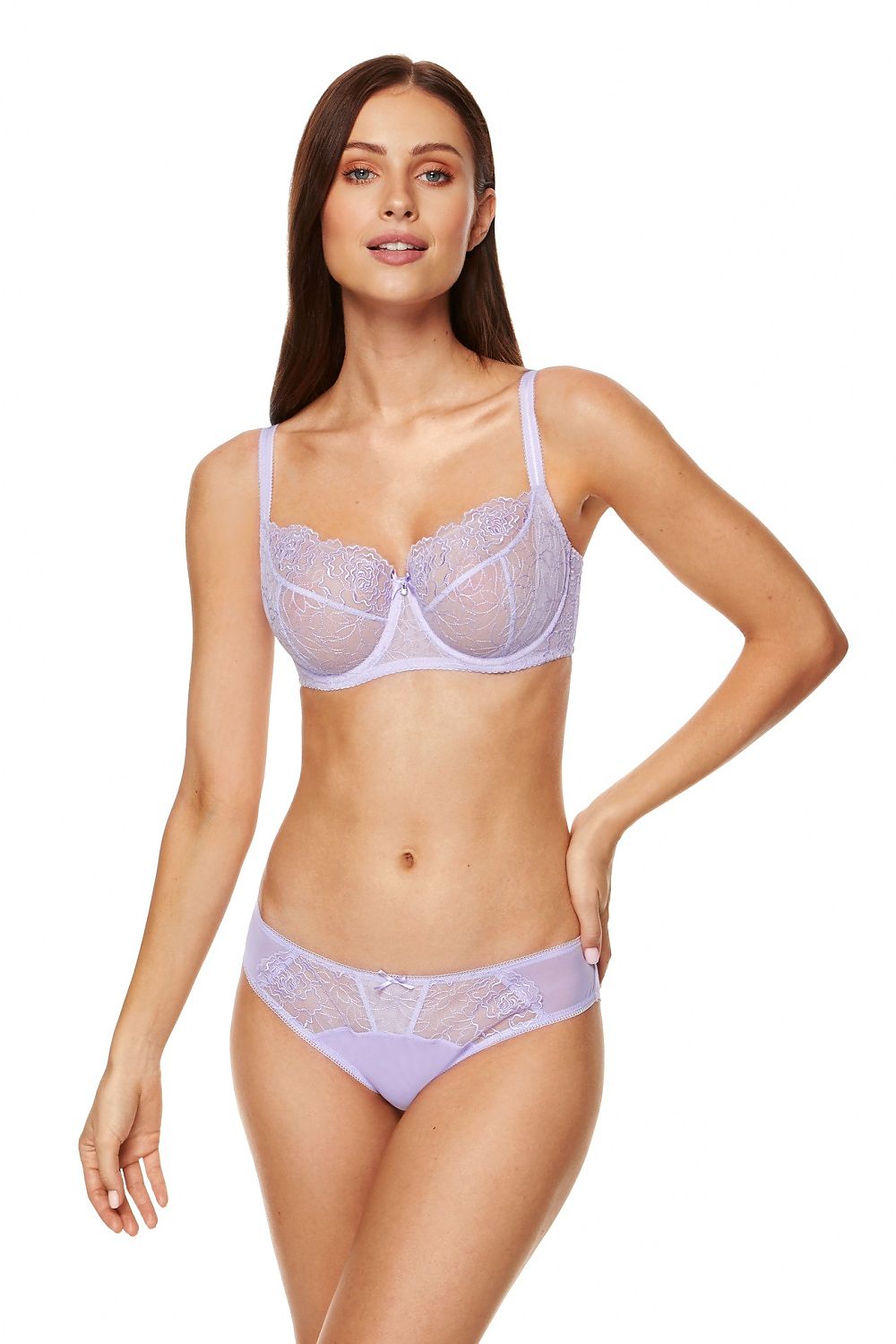 Soutien-gorge balconnet brodé en violet invisible, élégant pour un confort discret, parfait pour la lingerie quotidienne.